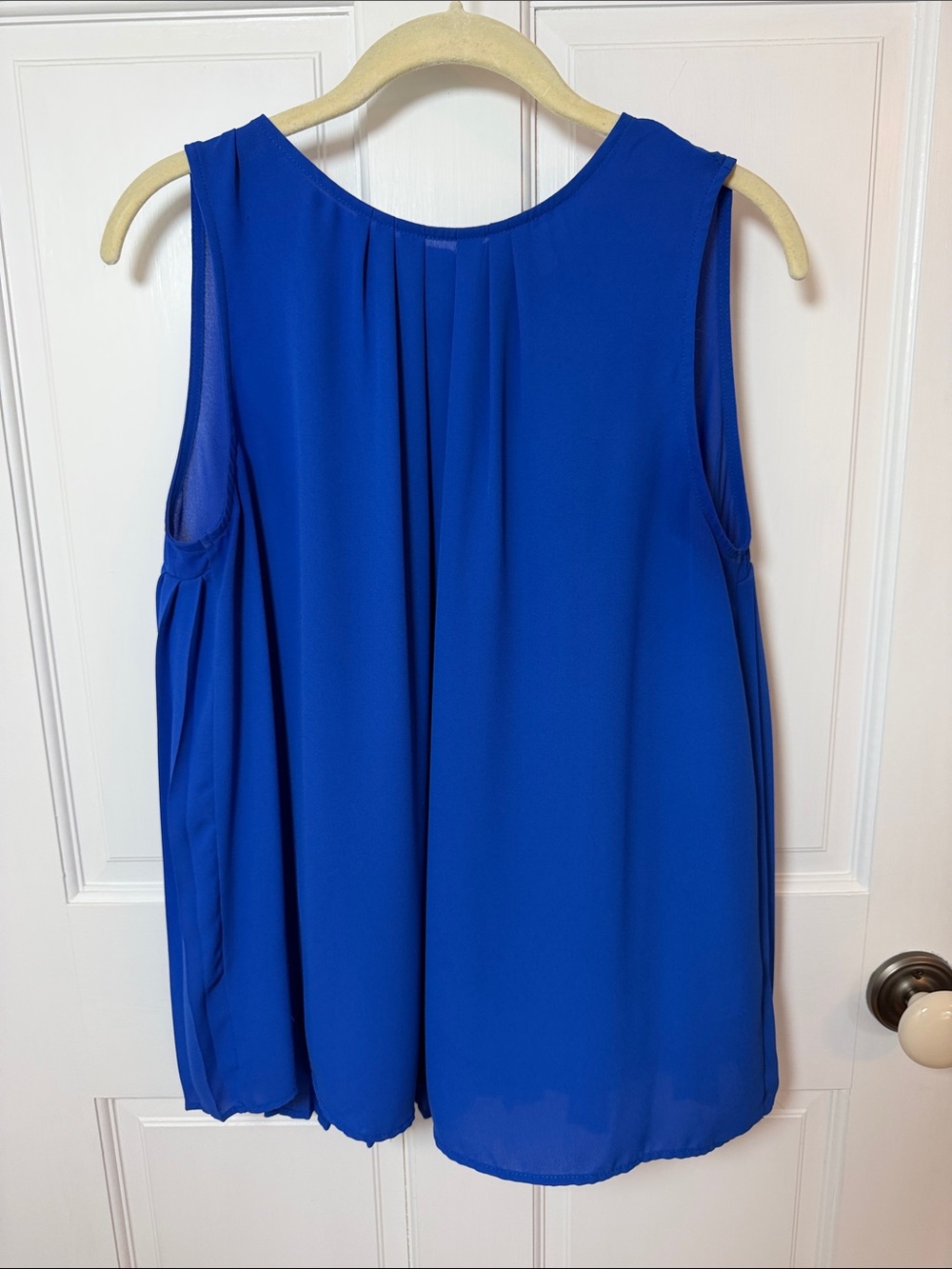 Sleeveless Royal Blue Women's Blouse pleated in back